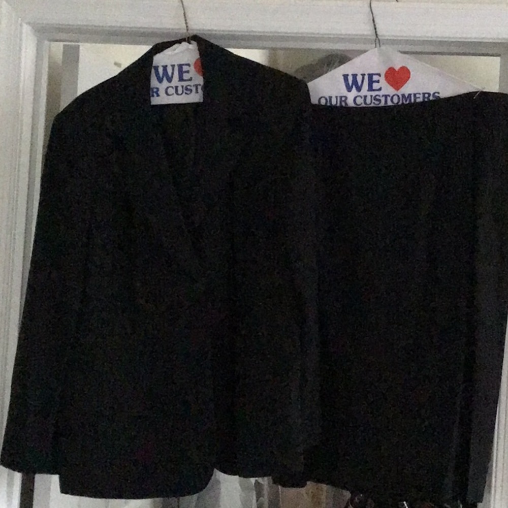 Black w blue pin stripe